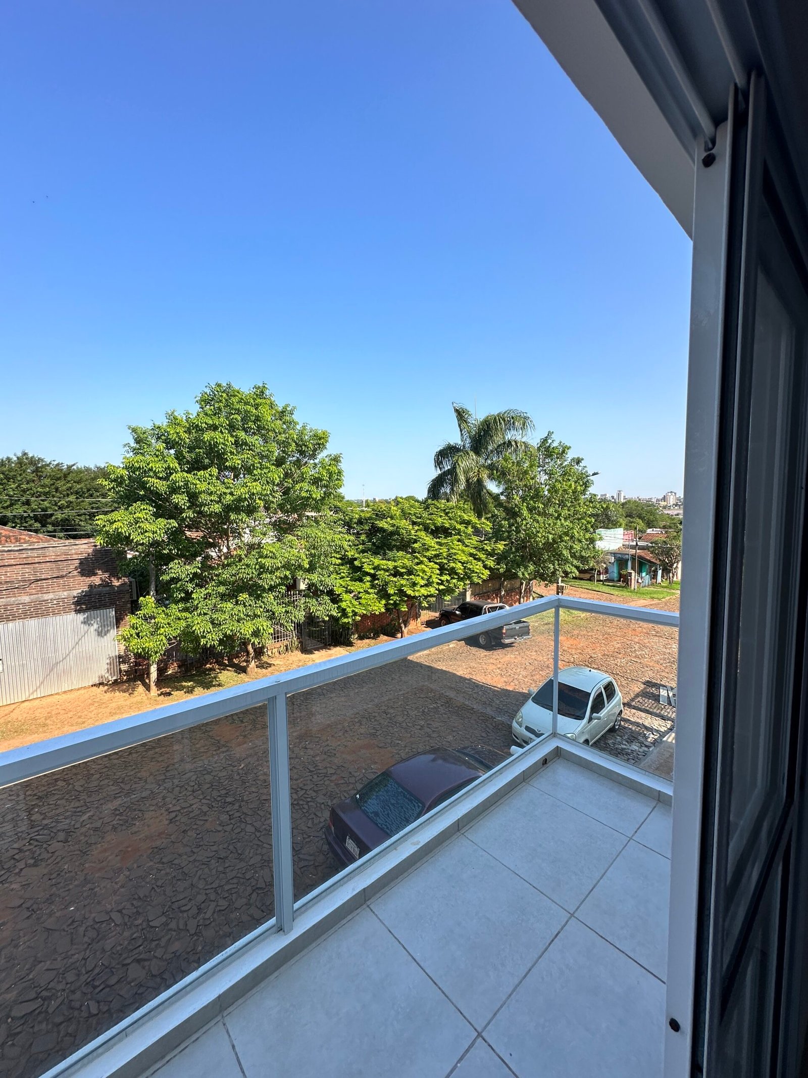 Dúplex Alta Gracia en el barrio San Pedro – Encarnación - Imagen 15