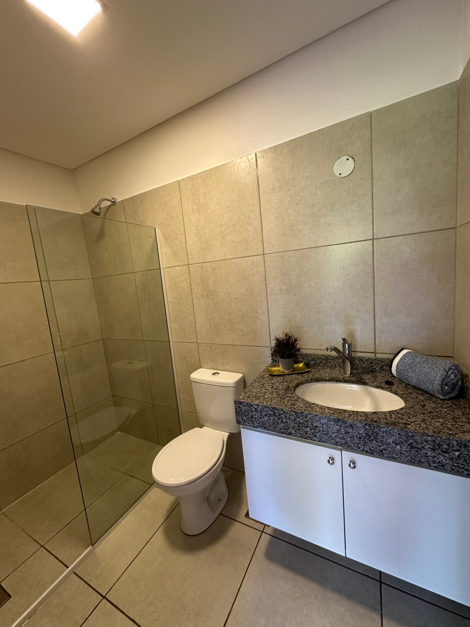 Dúplex Alta Gracia en el barrio San Pedro – Encarnación - Imagen 20