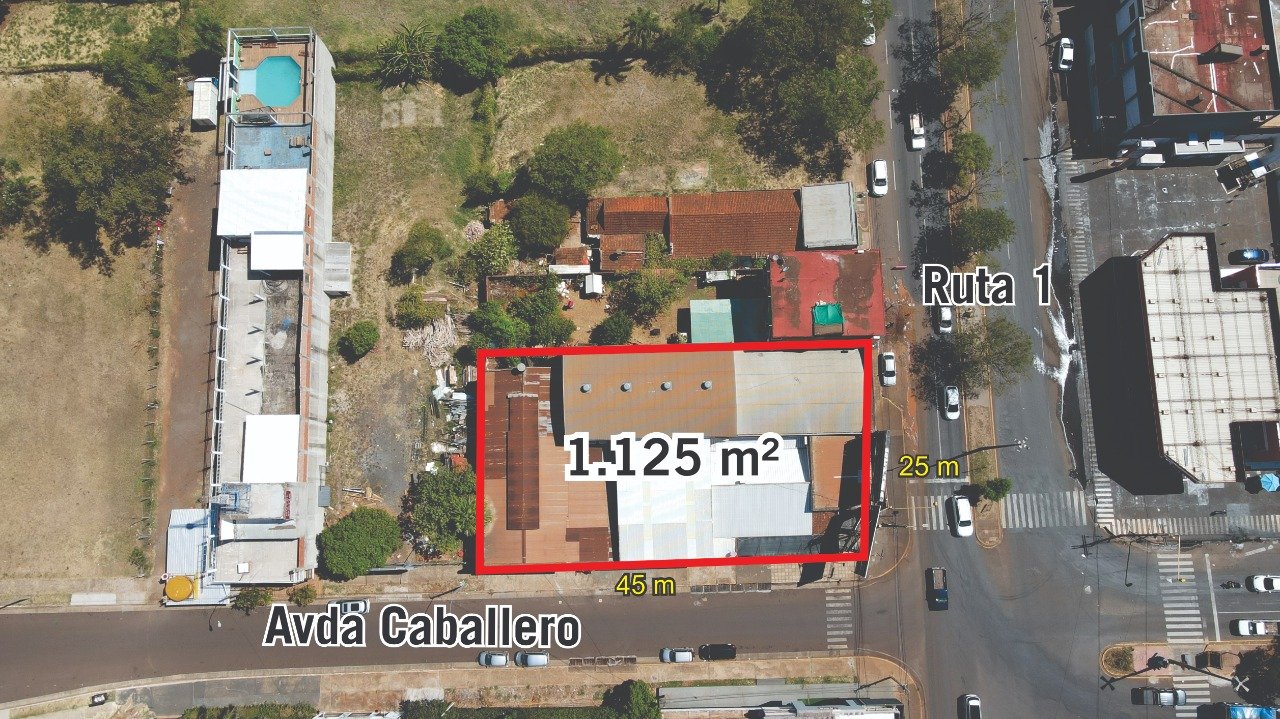 Terreno con edificación en esquina - Encarnación - Imagen 5
