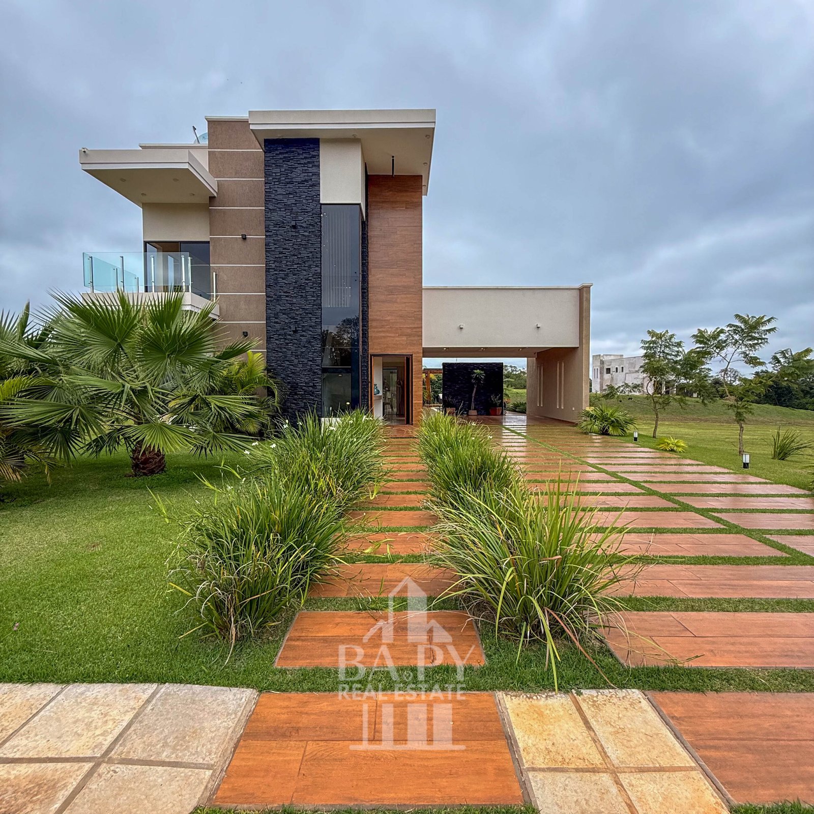 La Casa Realeza – Condominio Agua Vista