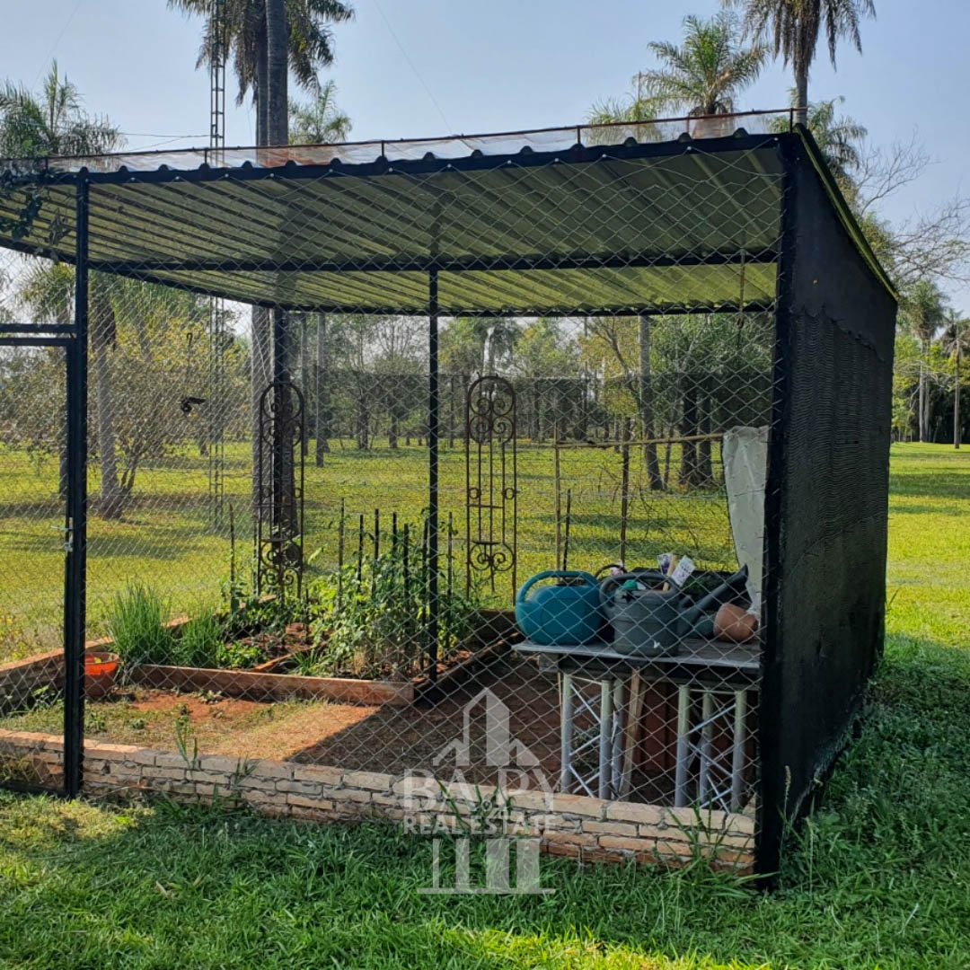 Dos casas y un departamento estilo campestre con 4 ha de terreno - Piribebuy - Imagen 17