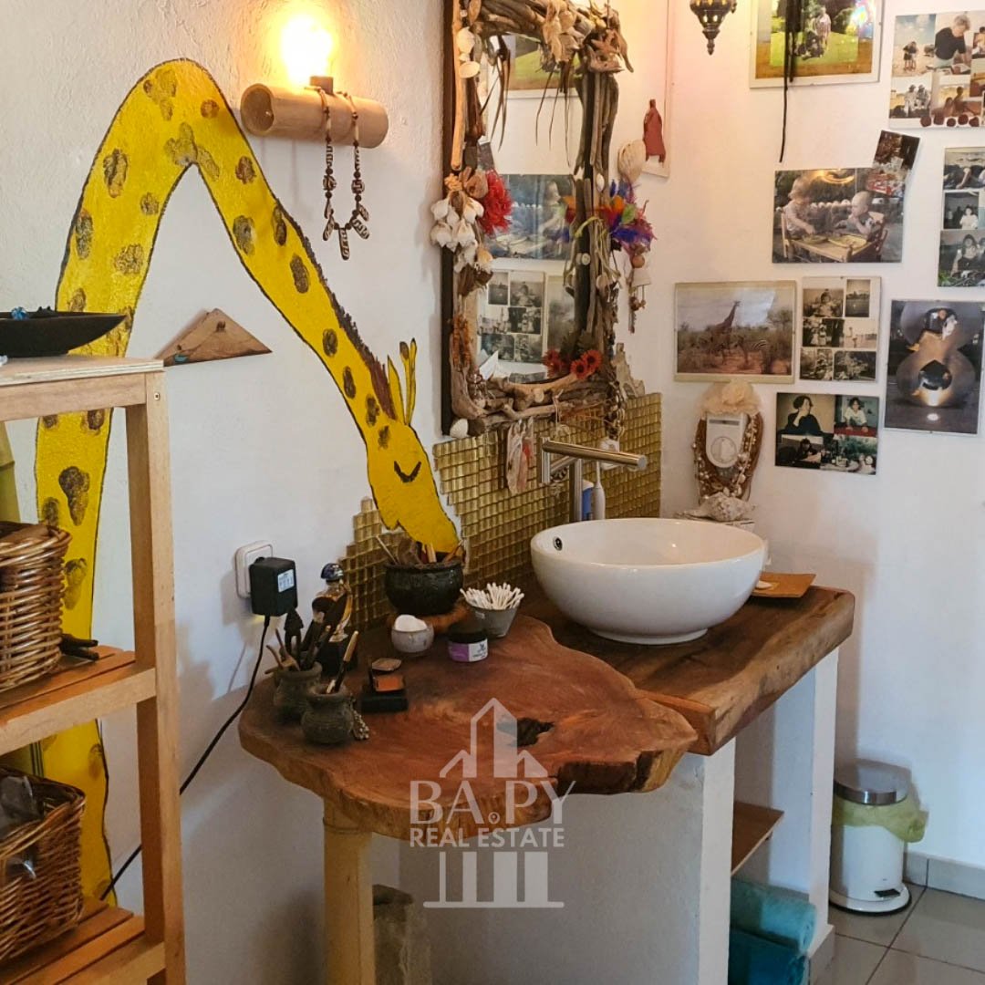 Dos casas y un departamento estilo campestre con 4 ha de terreno - Piribebuy - Imagen 23