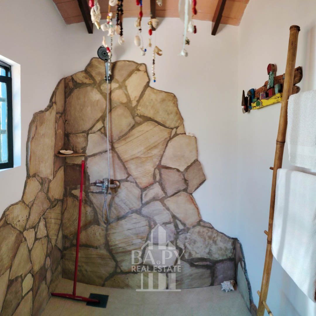 Dos casas y un departamento estilo campestre con 4 ha de terreno - Piribebuy - Imagen 48